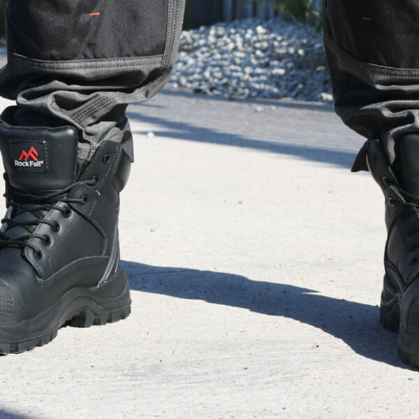 Safety Boots  Thumbnail